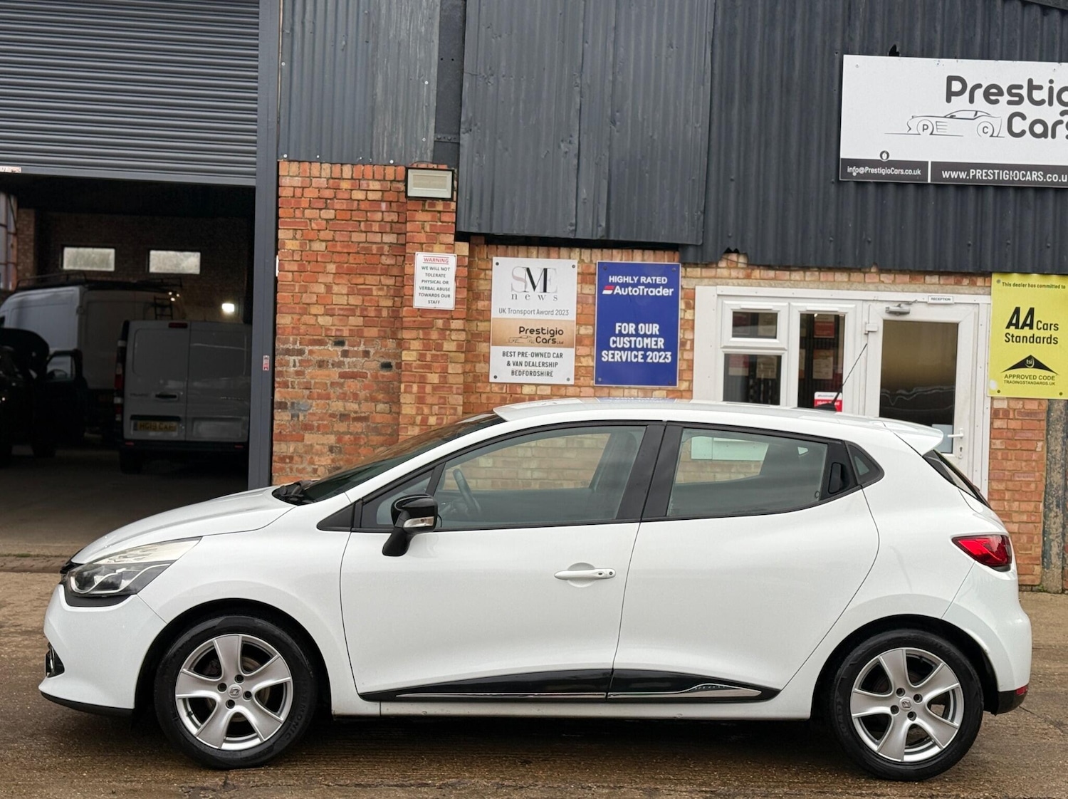 Used Renault Clio 2015 for sale - 76919070: Photo 7