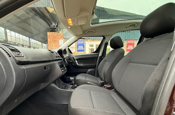 Used Skoda Roomster 2012 for sale - 76236915: Photo 17