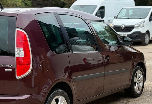 Used Skoda Roomster 2012 for sale - 76236915: Photo 37