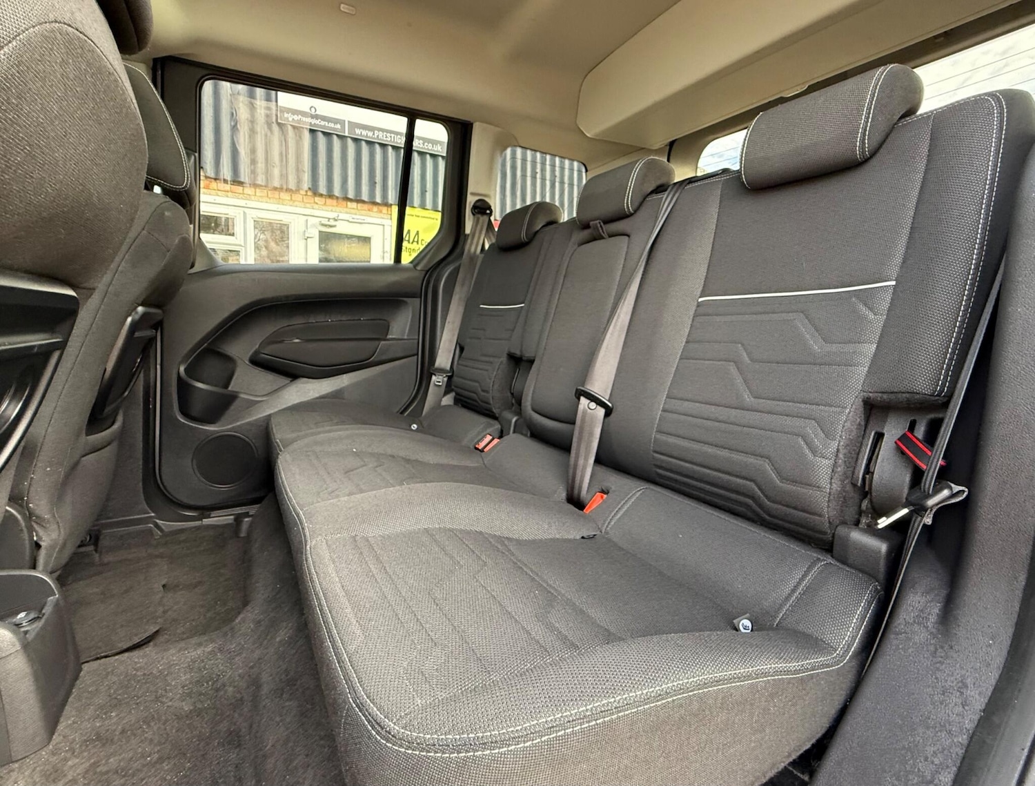 Used Ford Tourneo Connect 2016 for sale - 76341026: Photo 15