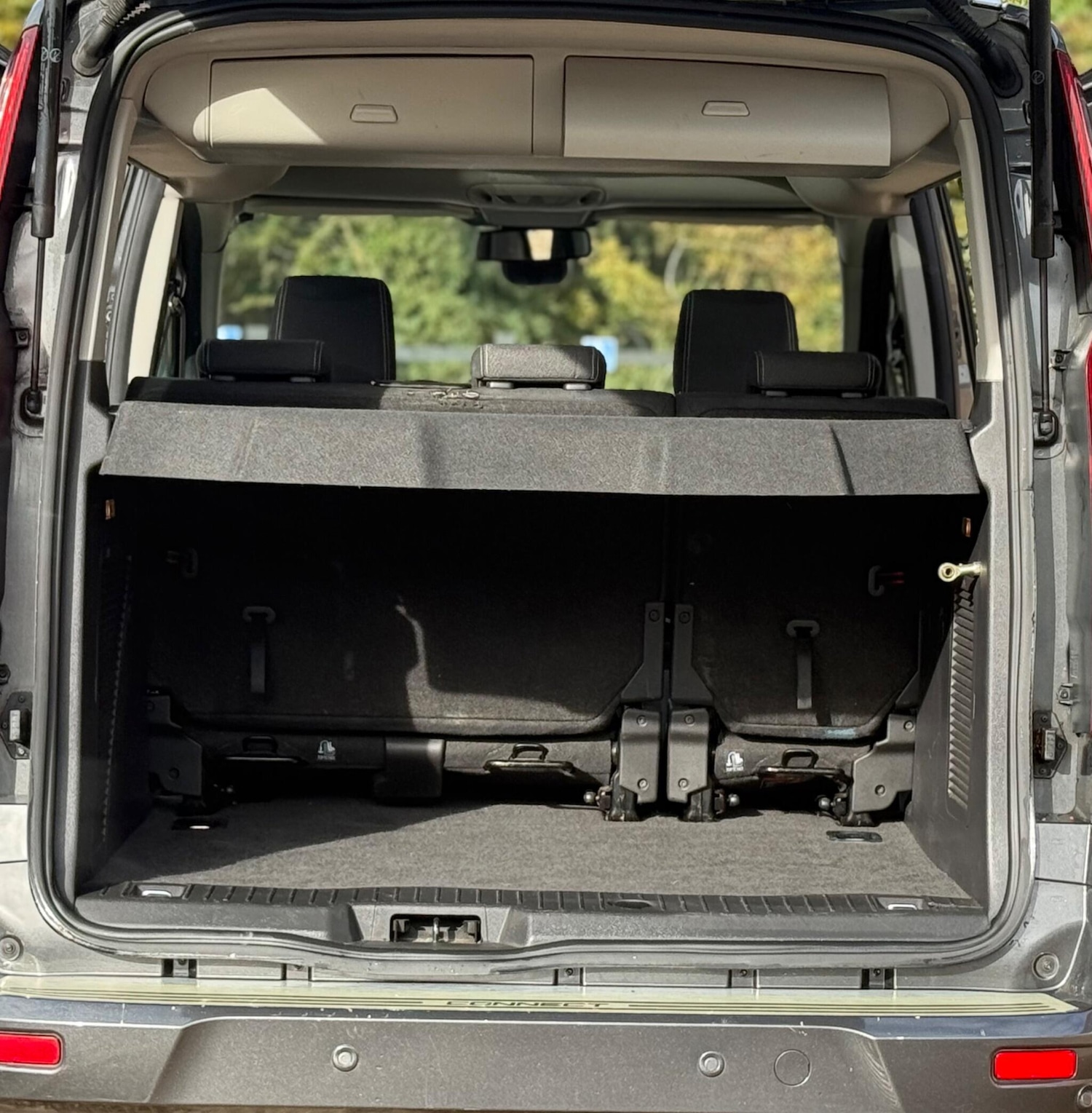 Used Ford Tourneo Connect 2016 for sale - 76341026: Photo 16