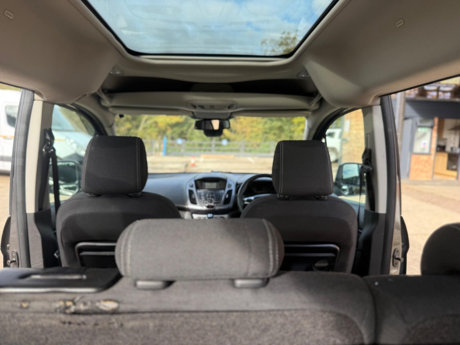 Used Ford Tourneo Connect 2016 for sale - 76341026: Photo 18