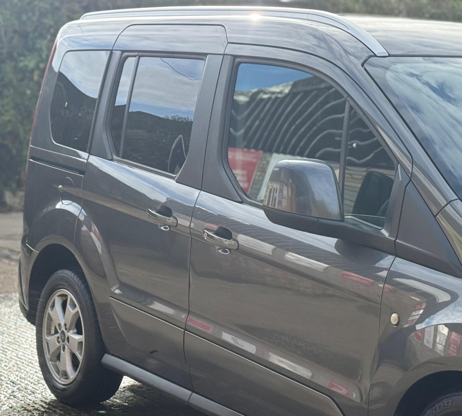 Used Ford Tourneo Connect 2016 for sale - 76341026: Photo 22