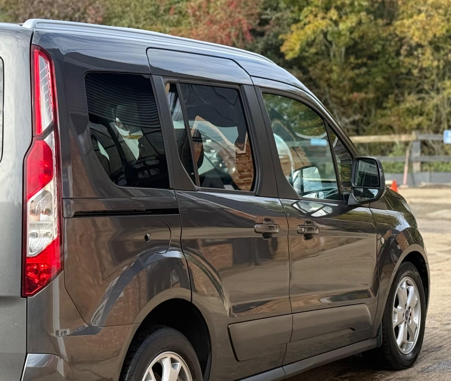 Used Ford Tourneo Connect 2016 for sale - 76341026: Photo 25
