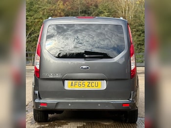 Used Ford Tourneo Connect 2016 for sale - 76341026: Photo