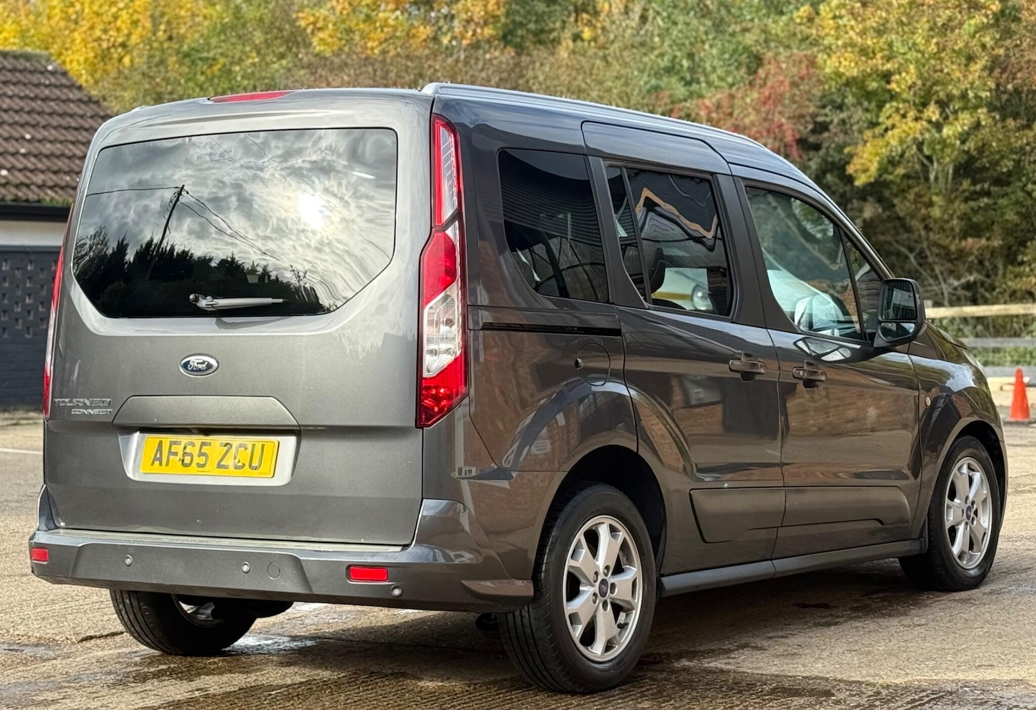 Used Ford Tourneo Connect 2016 for sale - 76341026: Photo 5