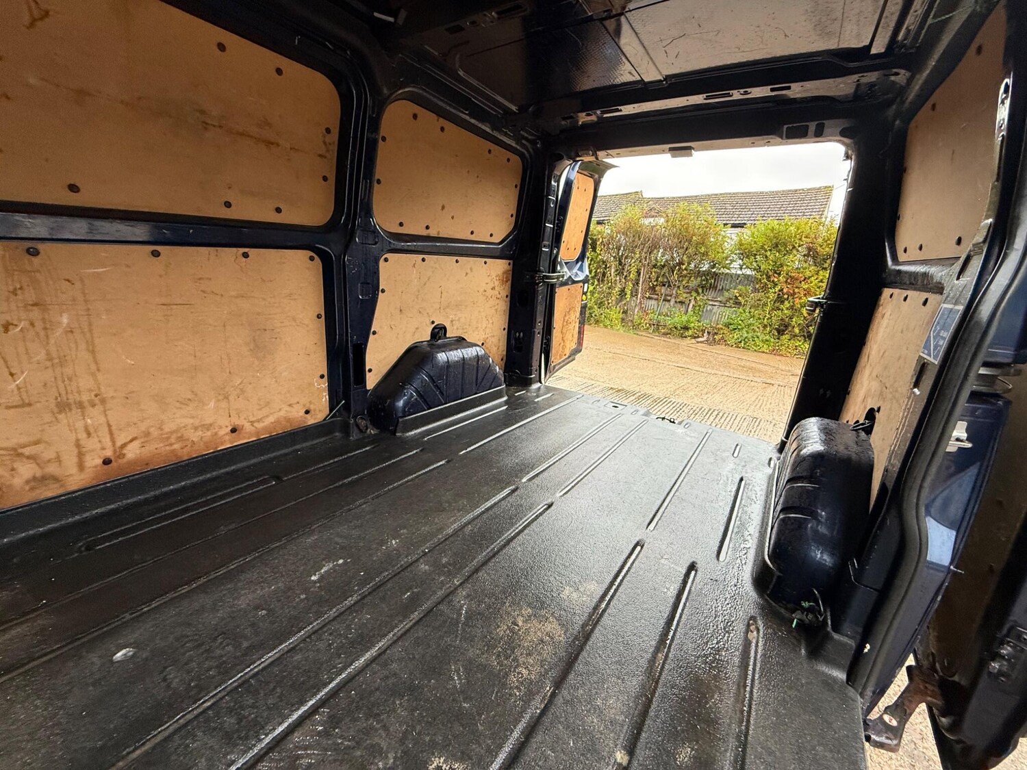 Used Ford Transit Custom 2013 for sale - 76149172: Photo 21