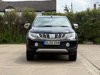 Used Mitsubishi L200 2016 for sale - 74764091: Photo