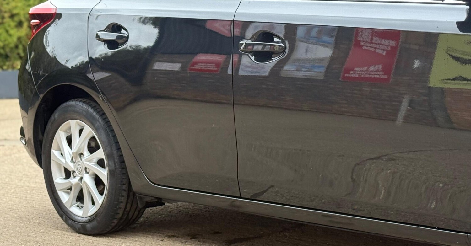 Used Toyota Auris 2018 for sale - 77641769: Photo 30