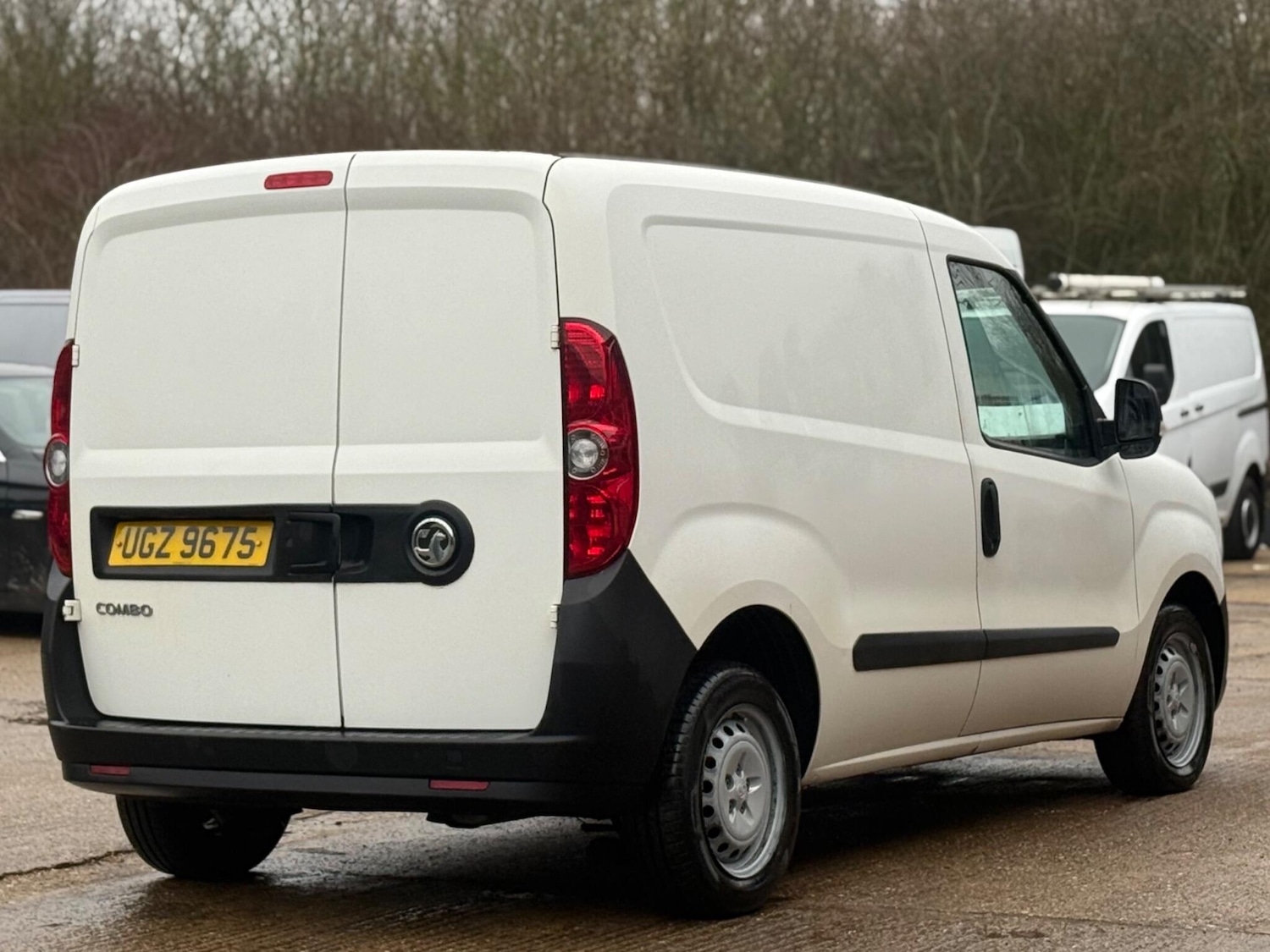 Used Vauxhall Combo 2018 for sale - 77323982: Photo 11