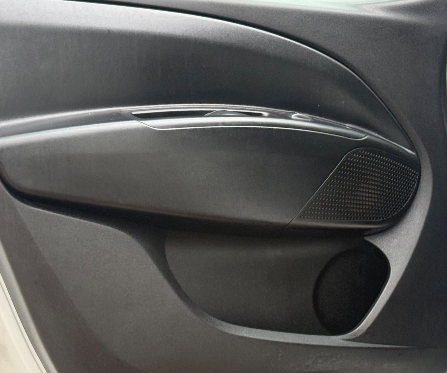 Used Vauxhall Combo 2018 for sale - 77323982: Photo 18