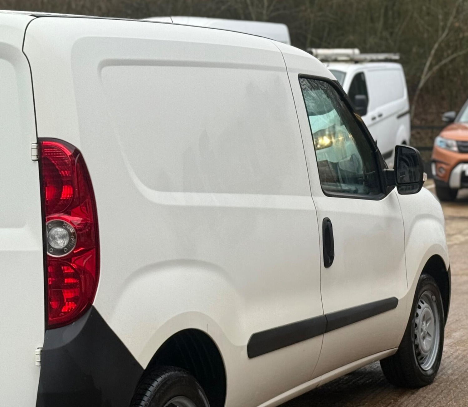 Used Vauxhall Combo 2018 for sale - 77323982: Photo 35