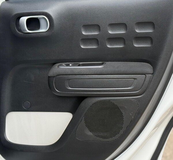 Used Citroen C3 2017 for sale - 75231330: Photo 21