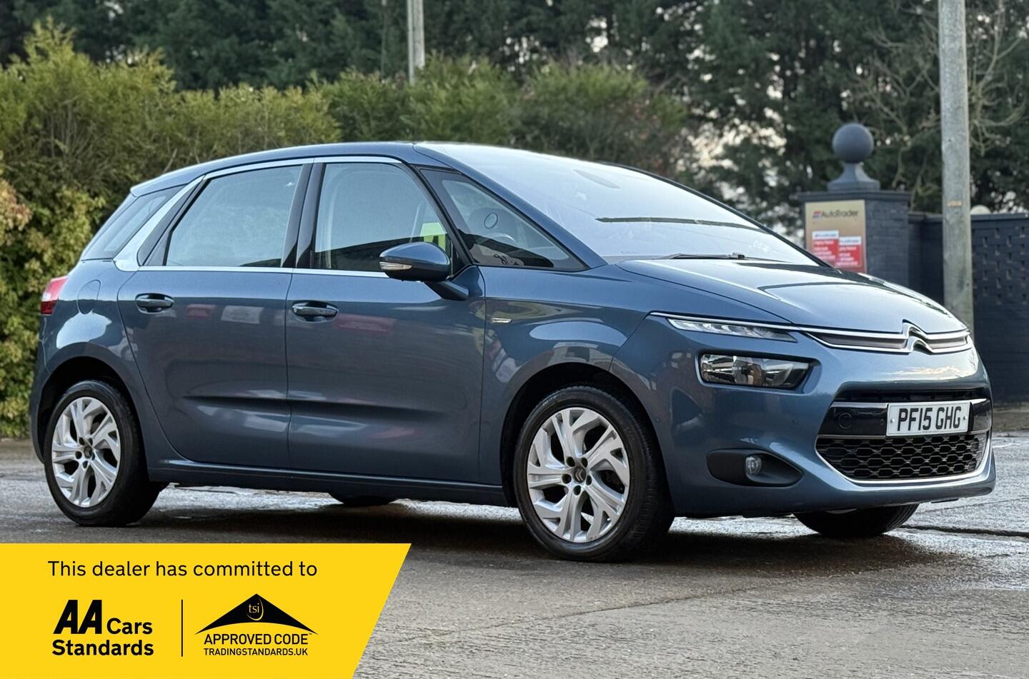 Used Citroen C4 Picasso 2015 for sale - 76949816: Photo 1