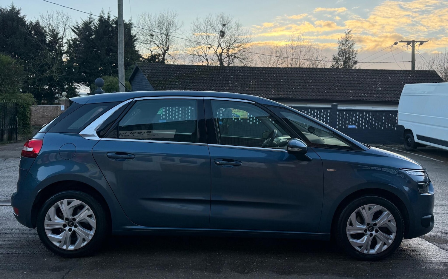 Used Citroen C4 Picasso 2015 for sale - 76949816: Photo 12