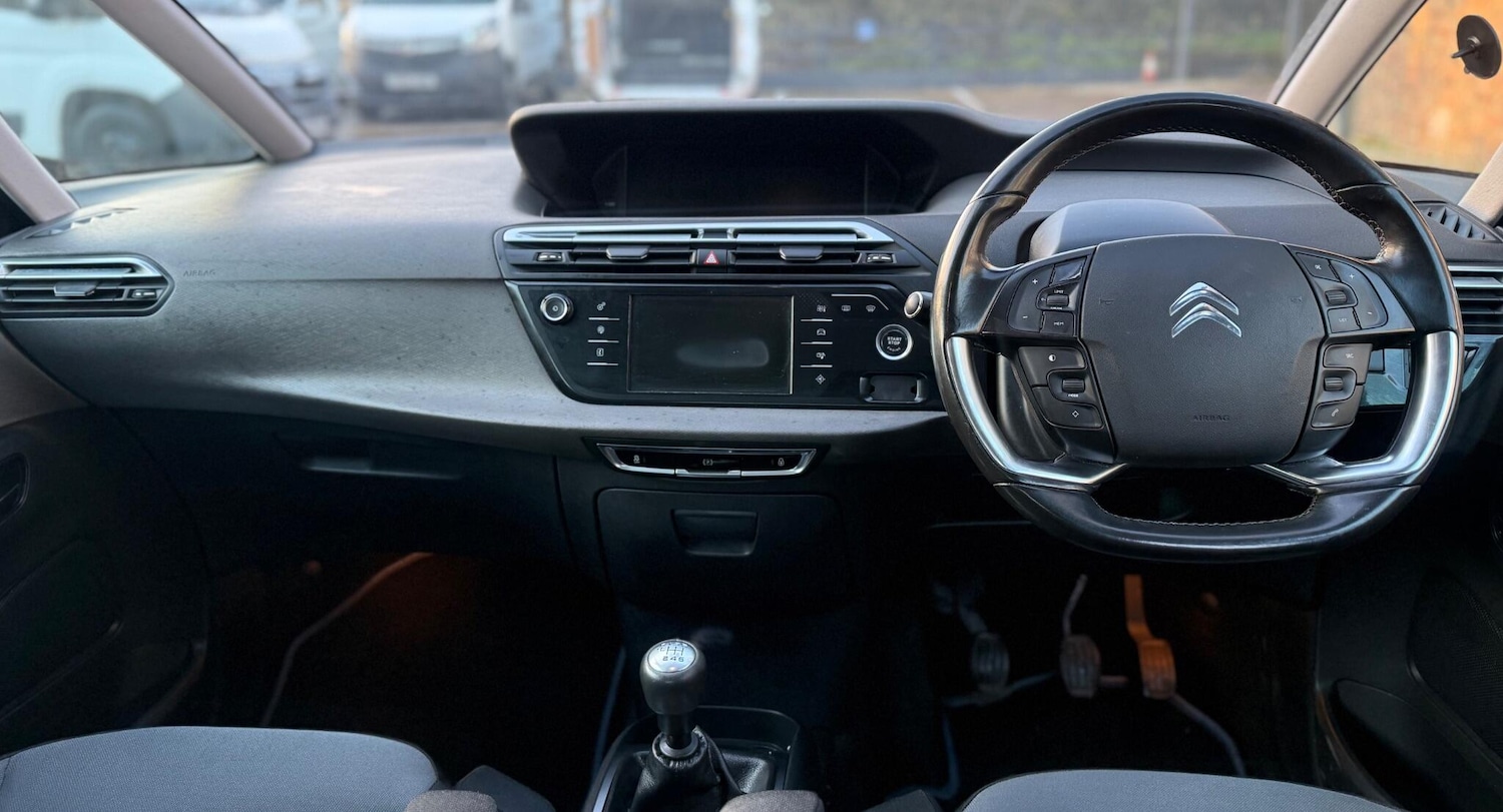 Used Citroen C4 Picasso 2015 for sale - 76949816: Photo 23