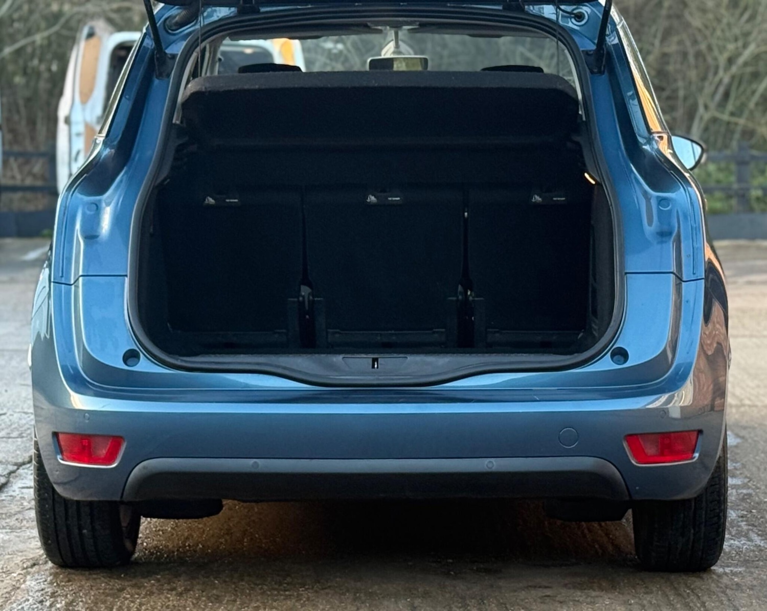 Used Citroen C4 Picasso 2015 for sale - 76949816: Photo 25