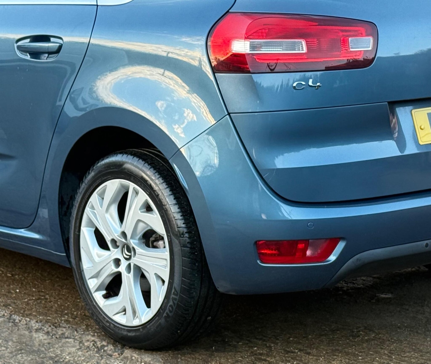 Used Citroen C4 Picasso 2015 for sale - 76949816: Photo 33