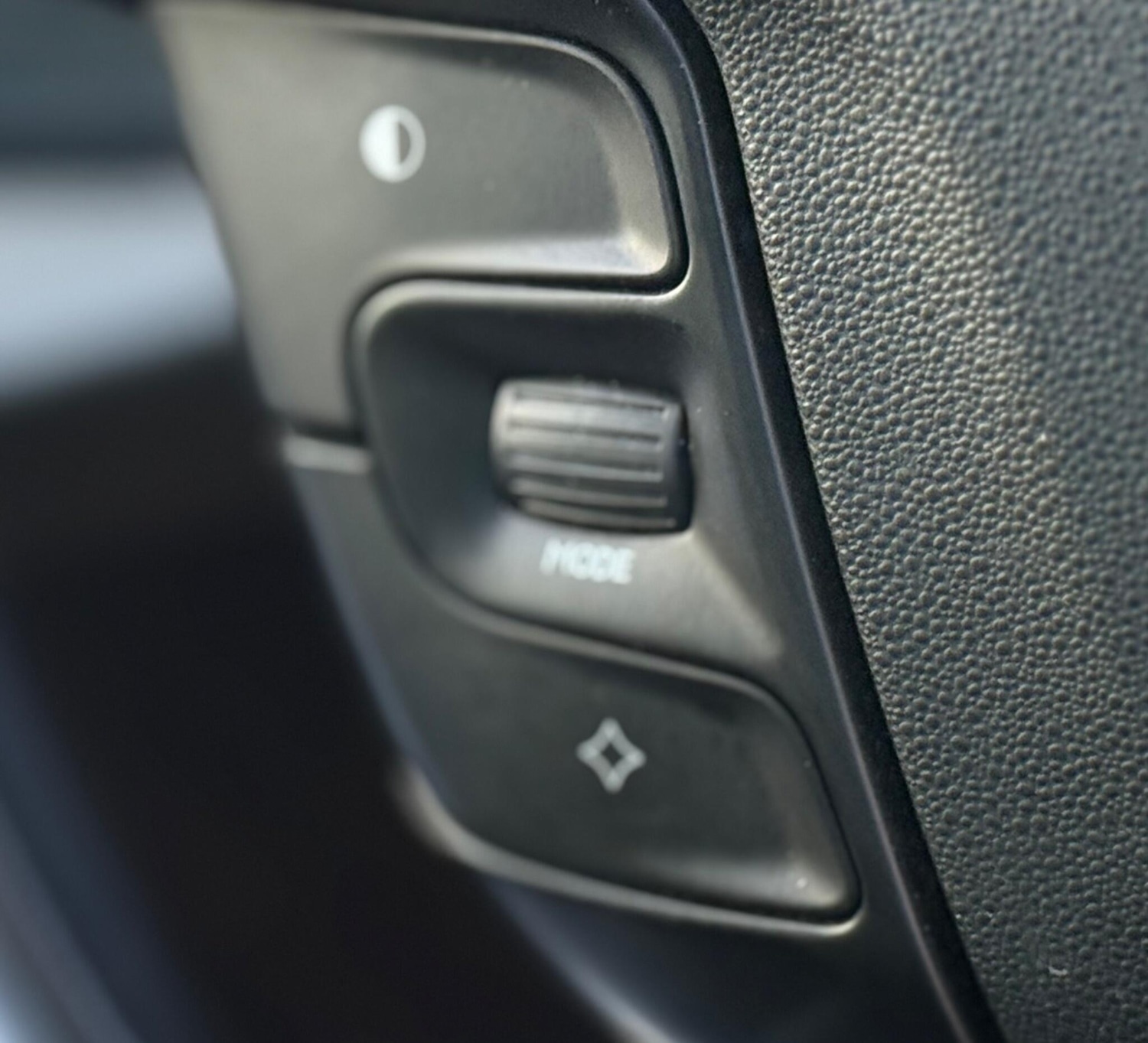 Used Citroen C4 Picasso 2015 for sale - 76949816: Photo 43