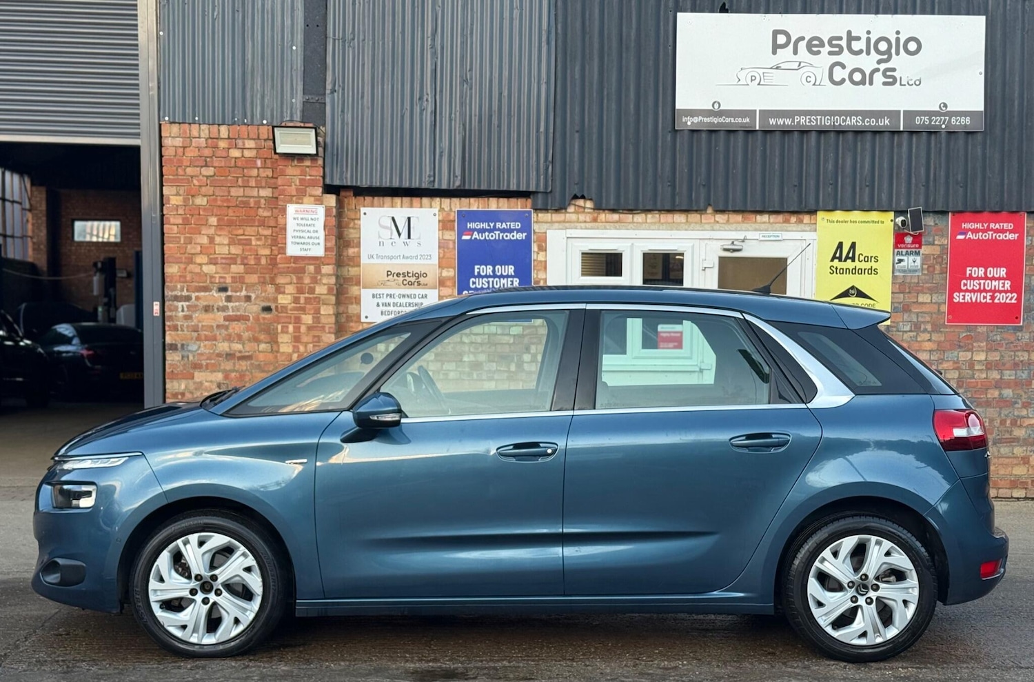 Used Citroen C4 Picasso 2015 for sale - 76949816: Photo 7
