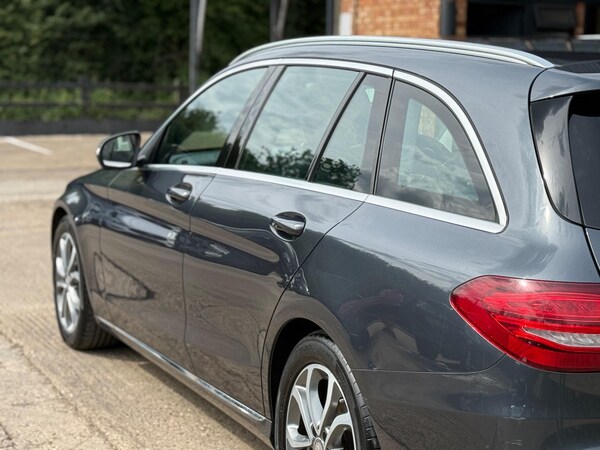 Used Mercedes-Benz C Class 2015 for sale - 75385583: Photo 23