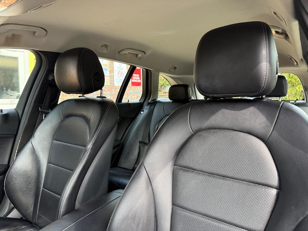 Used Mercedes-Benz C Class 2015 for sale - 75385583: Photo 31