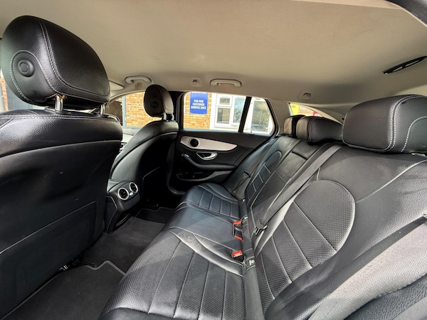 Used Mercedes-Benz C Class 2015 for sale - 75385583: Photo 33