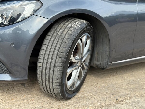 Used Mercedes-Benz C Class 2015 for sale - 75385583: Photo 42