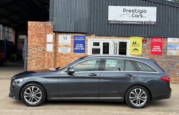 Used Mercedes-Benz C Class 2015 for sale - 75385583: Photo 6