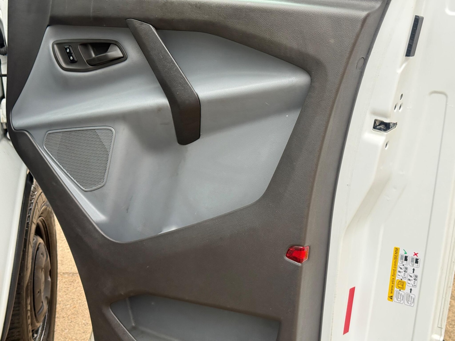 Used Ford Transit Custom 2016 for sale - 77477083: Photo 34