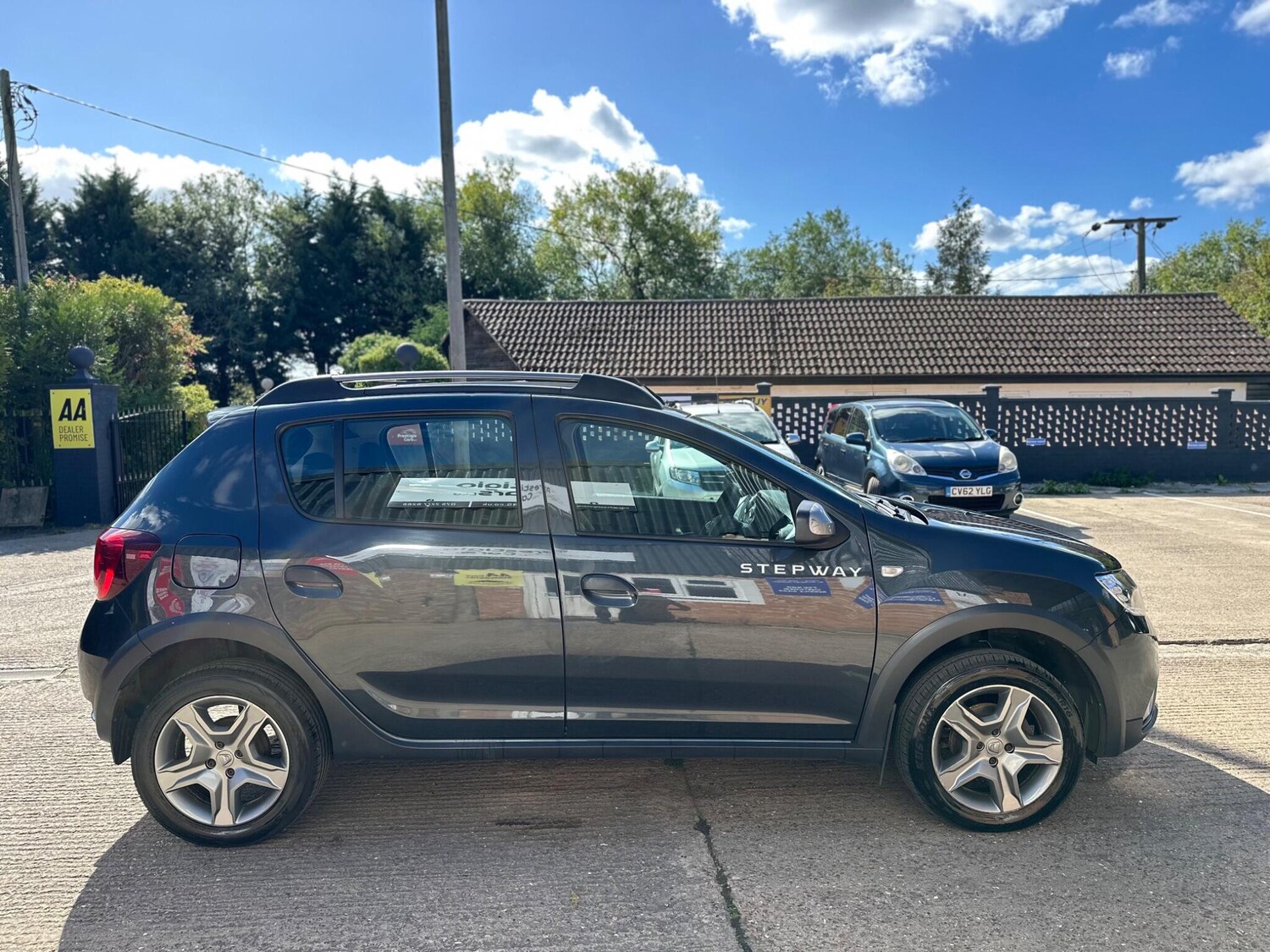 Used Dacia Sandero Stepway 2019 for sale - 76046963: Photo 12