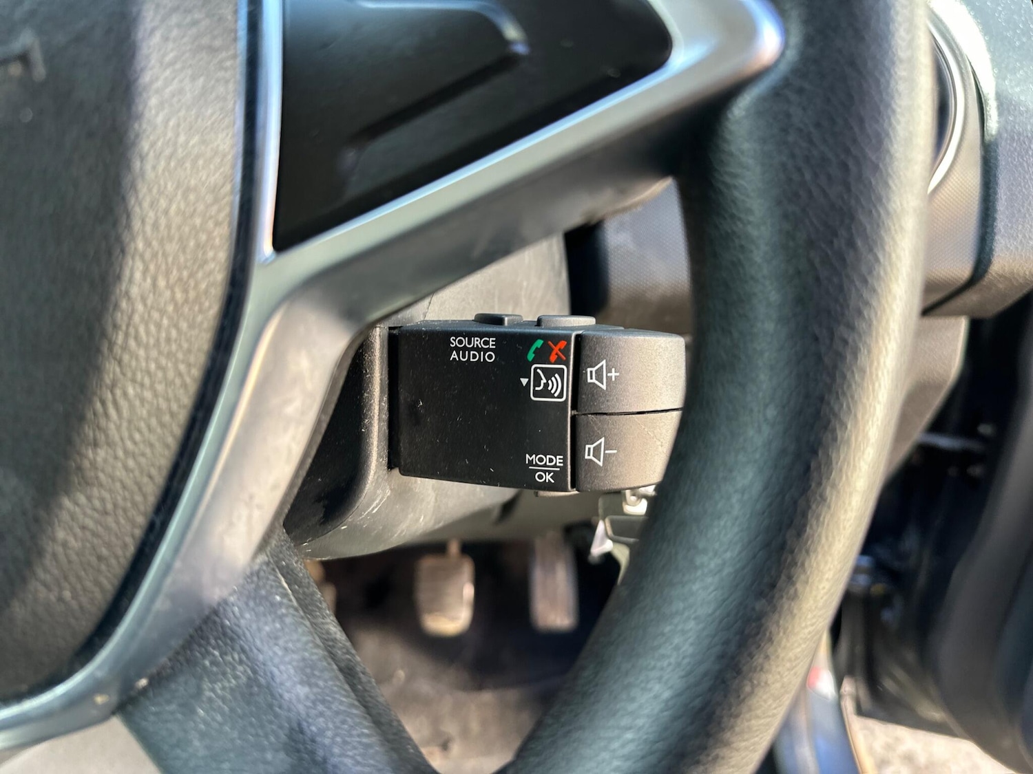 Used Dacia Sandero Stepway 2019 for sale - 76046963: Photo 51