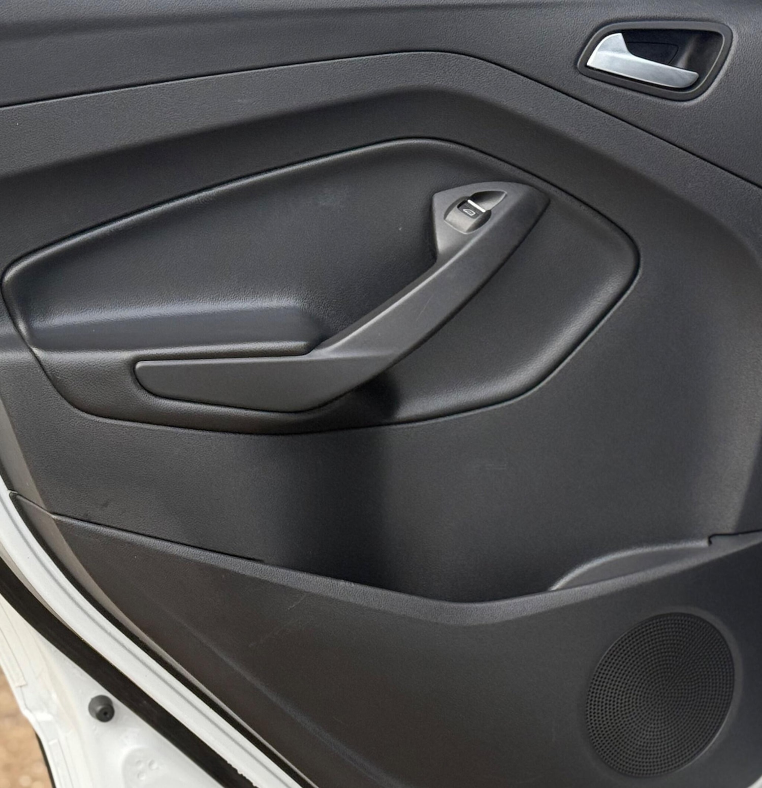 Used Ford Kuga 2015 for sale - 77072142: Photo 20