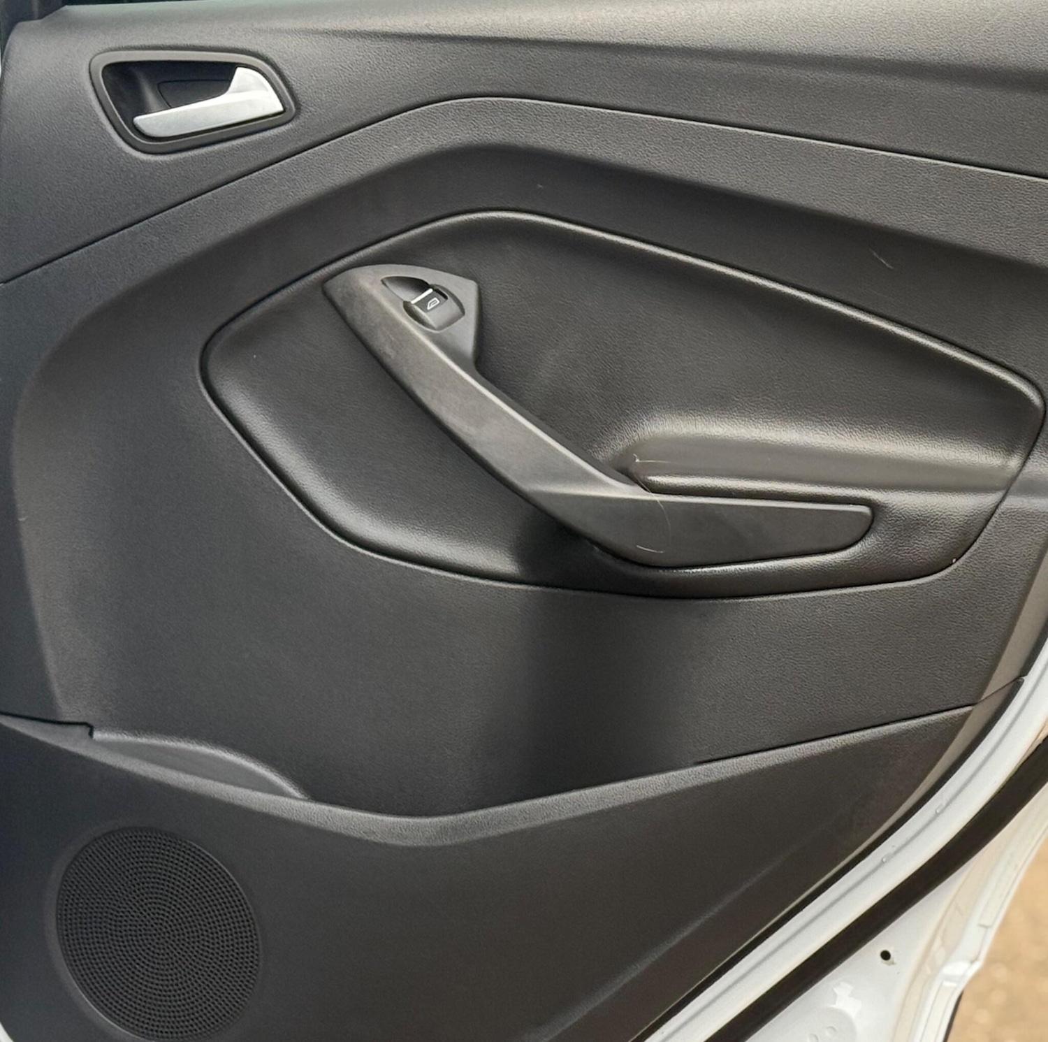 Used Ford Kuga 2015 for sale - 77072142: Photo 23