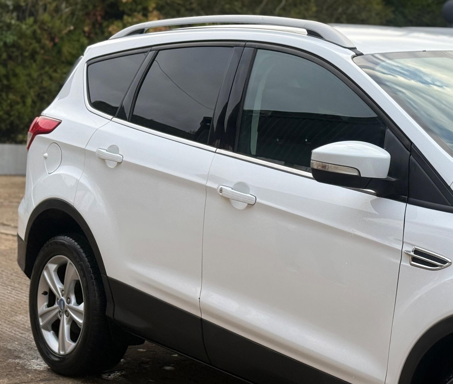 Used Ford Kuga 2015 for sale - 77072142: Photo 27