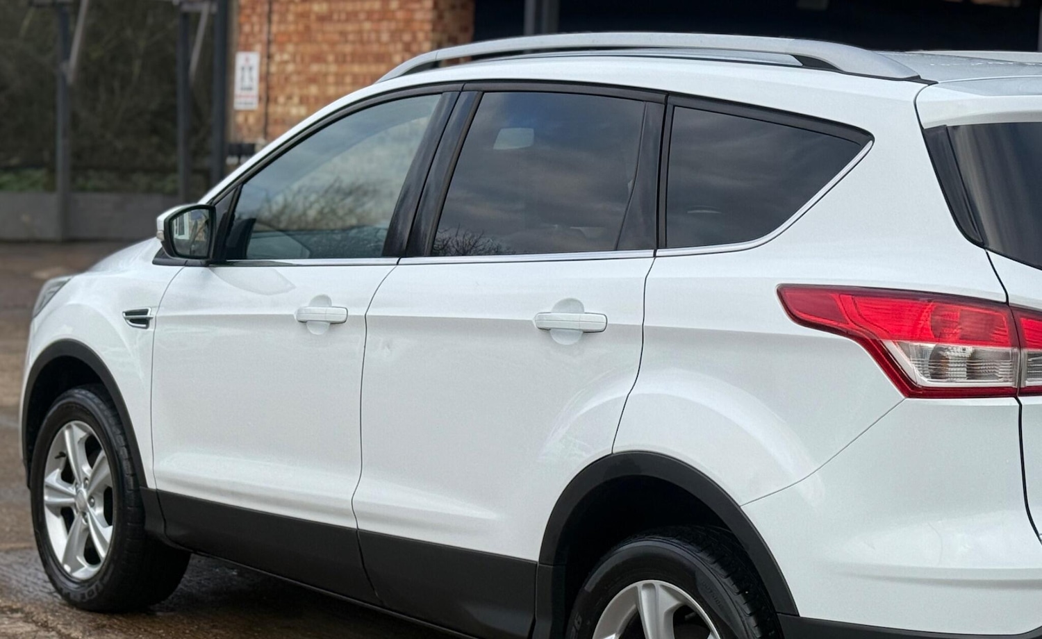 Used Ford Kuga 2015 for sale - 77072142: Photo 33