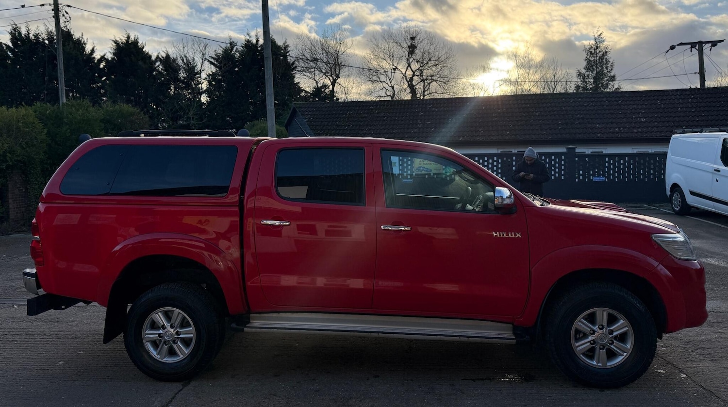 Used Toyota Hilux 2012 for sale - 76693549: Photo 12