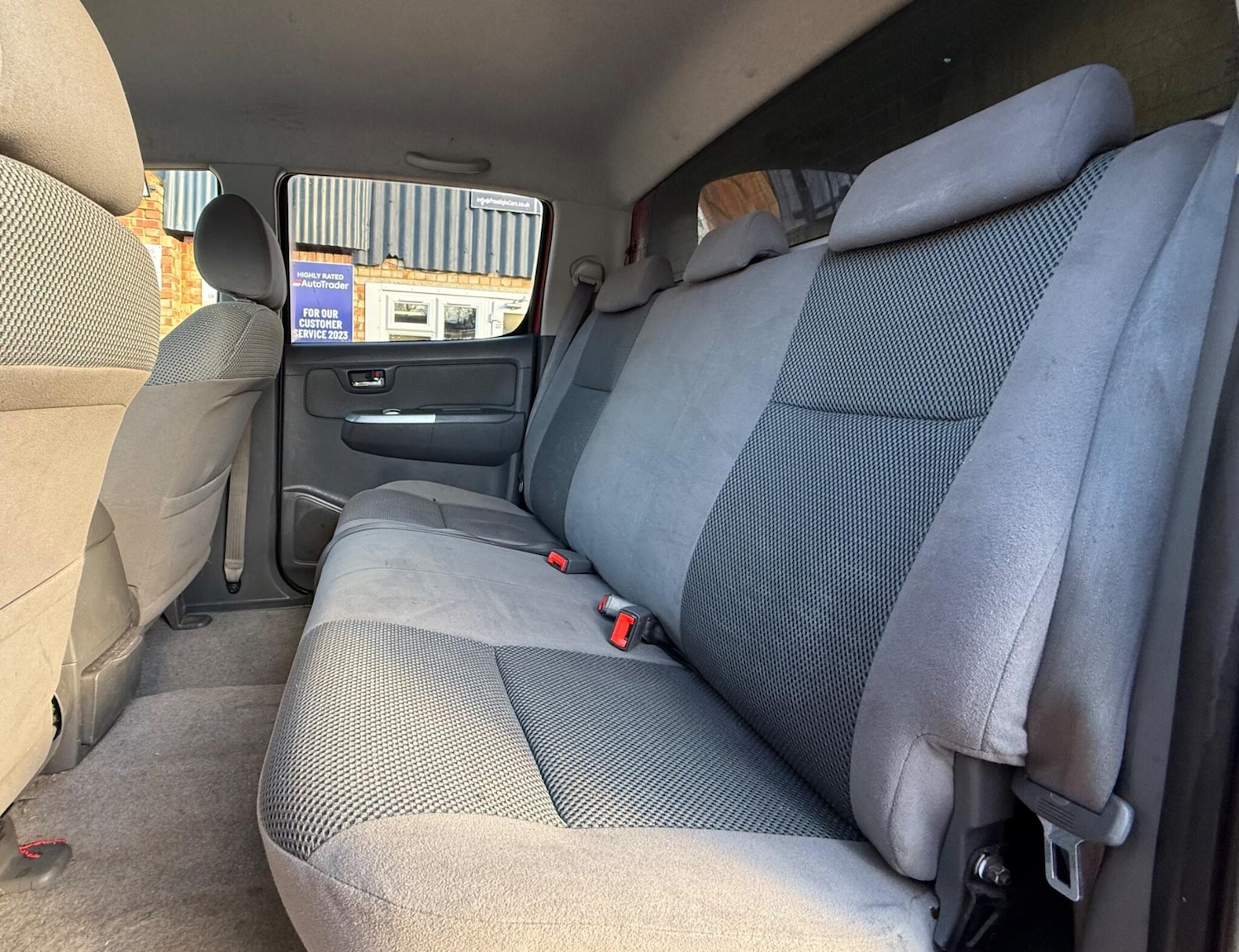 Used Toyota Hilux 2012 for sale - 76693549: Photo 17