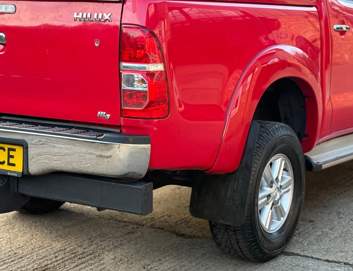 Used Toyota Hilux 2012 for sale - 76693549: Photo 28