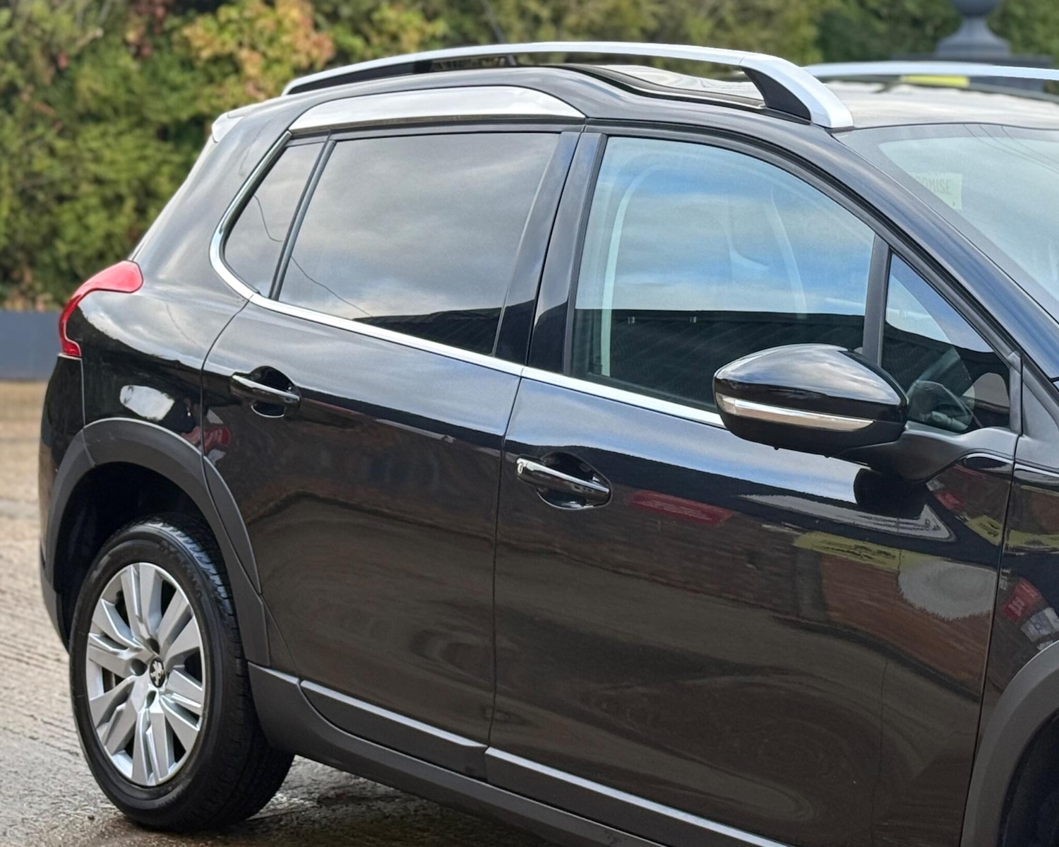 Used Peugeot 2008 2016 for sale - 77128644: Photo 28