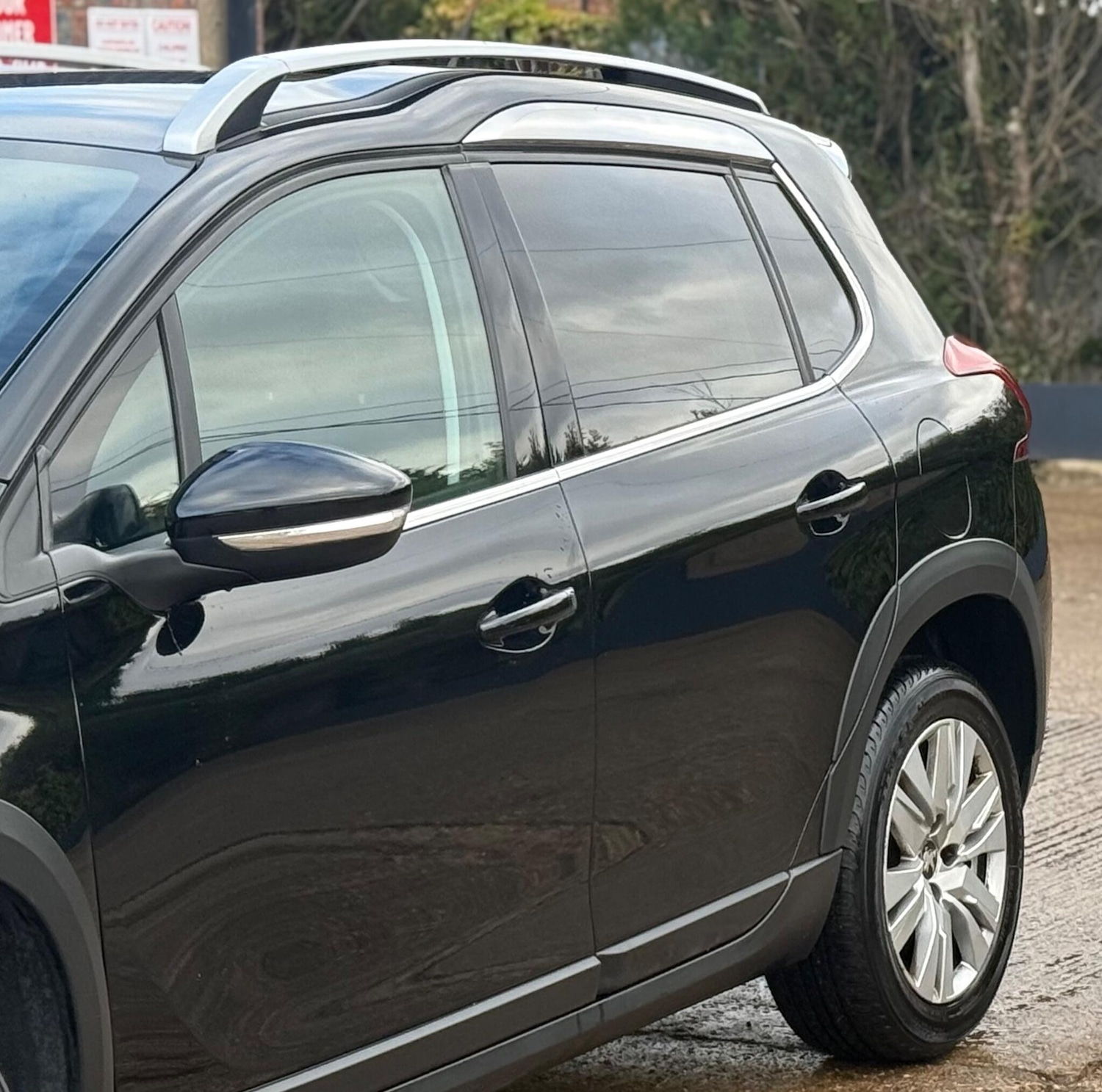 Used Peugeot 2008 2016 for sale - 77128644: Photo 31