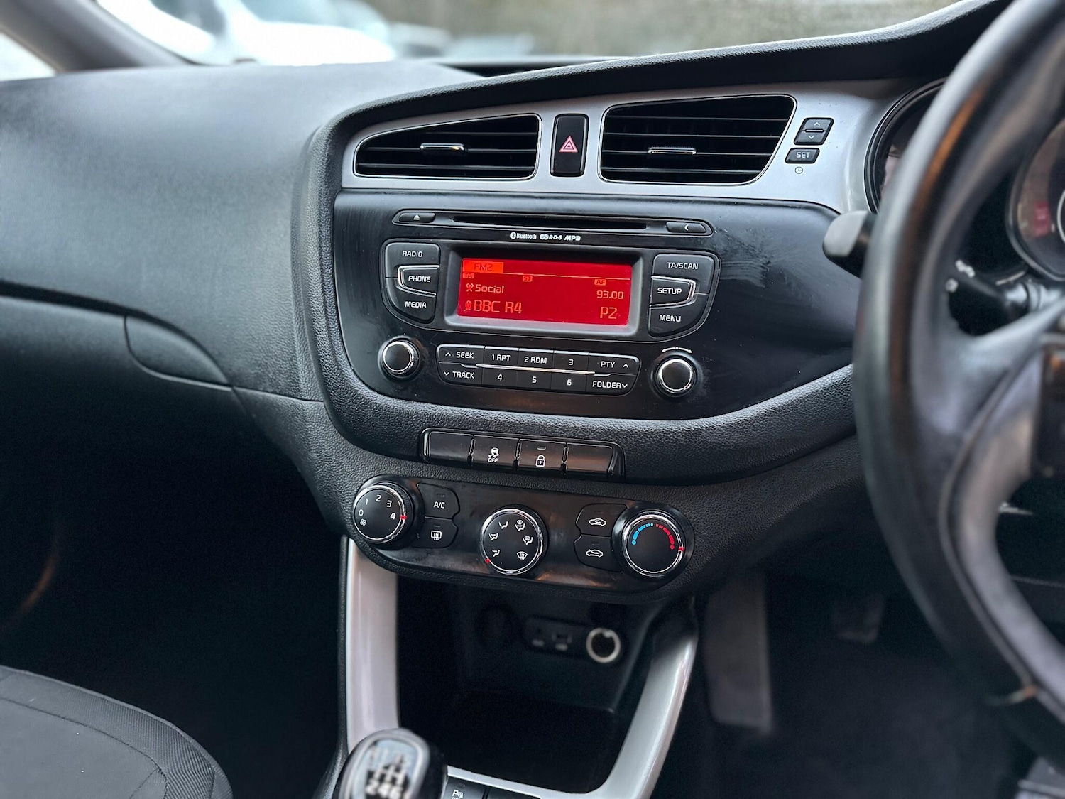 Used Kia Pro Ceed 2014 for sale - 77084143: Photo 16