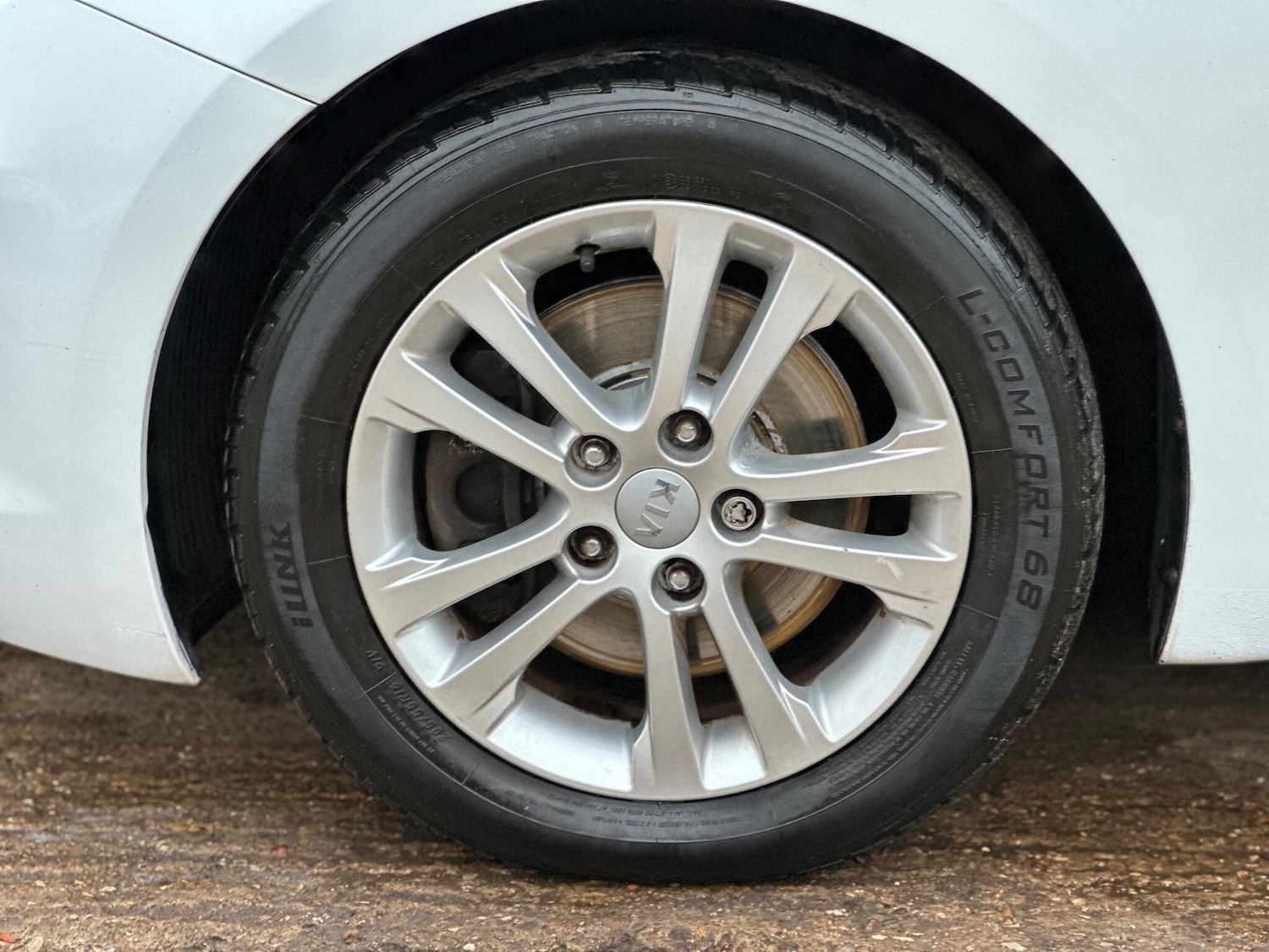 Used Kia Pro Ceed 2014 for sale - 77084143: Photo 17