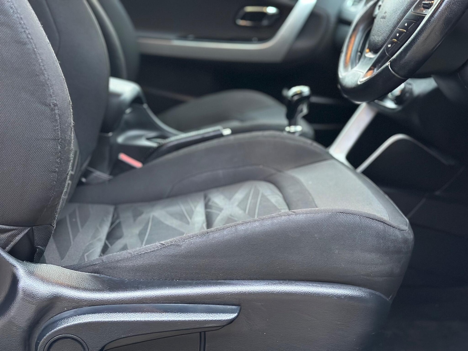 Used Kia Pro Ceed 2014 for sale - 77084143: Photo 30