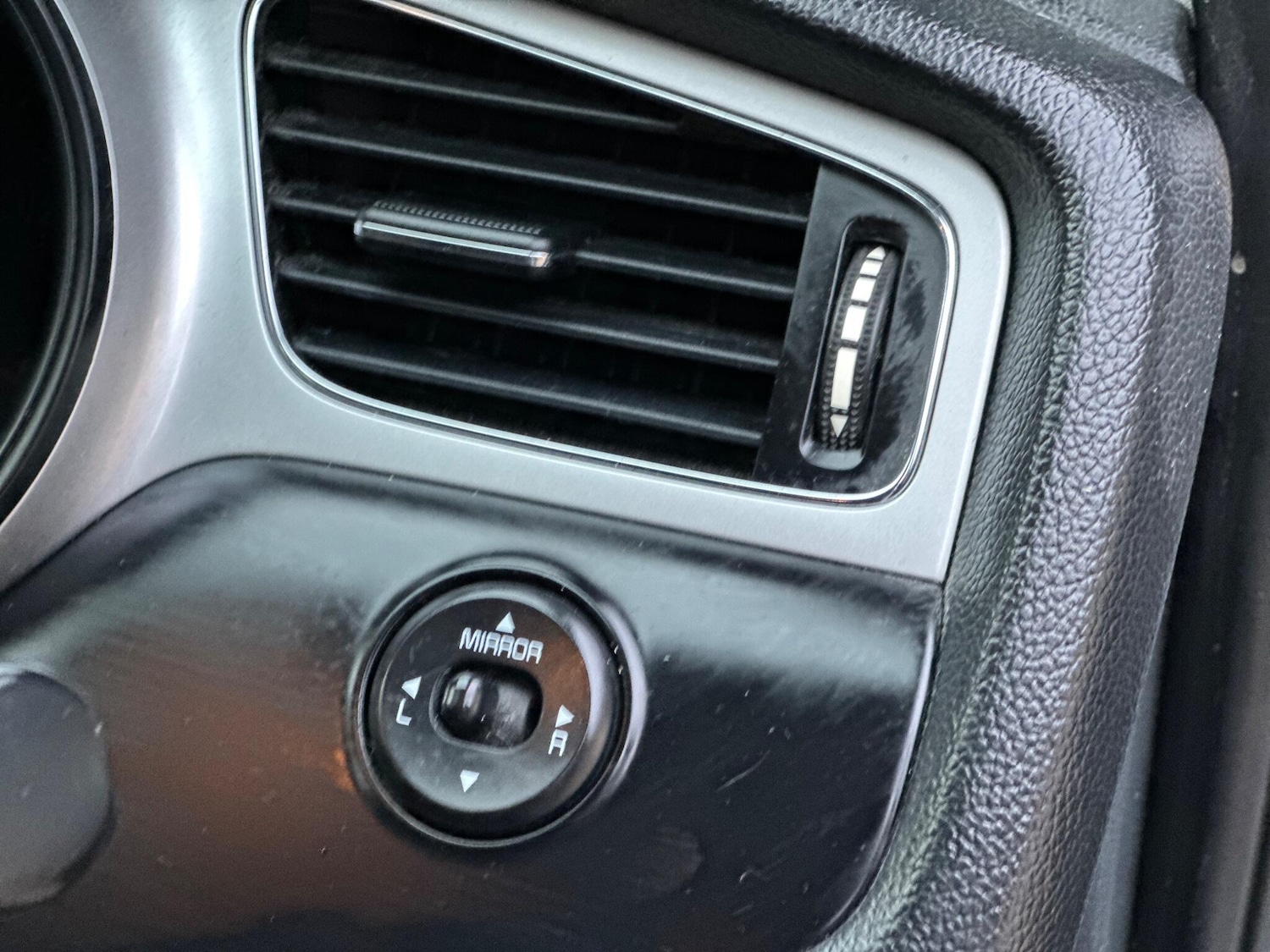 Used Kia Pro Ceed 2014 for sale - 77084143: Photo 43