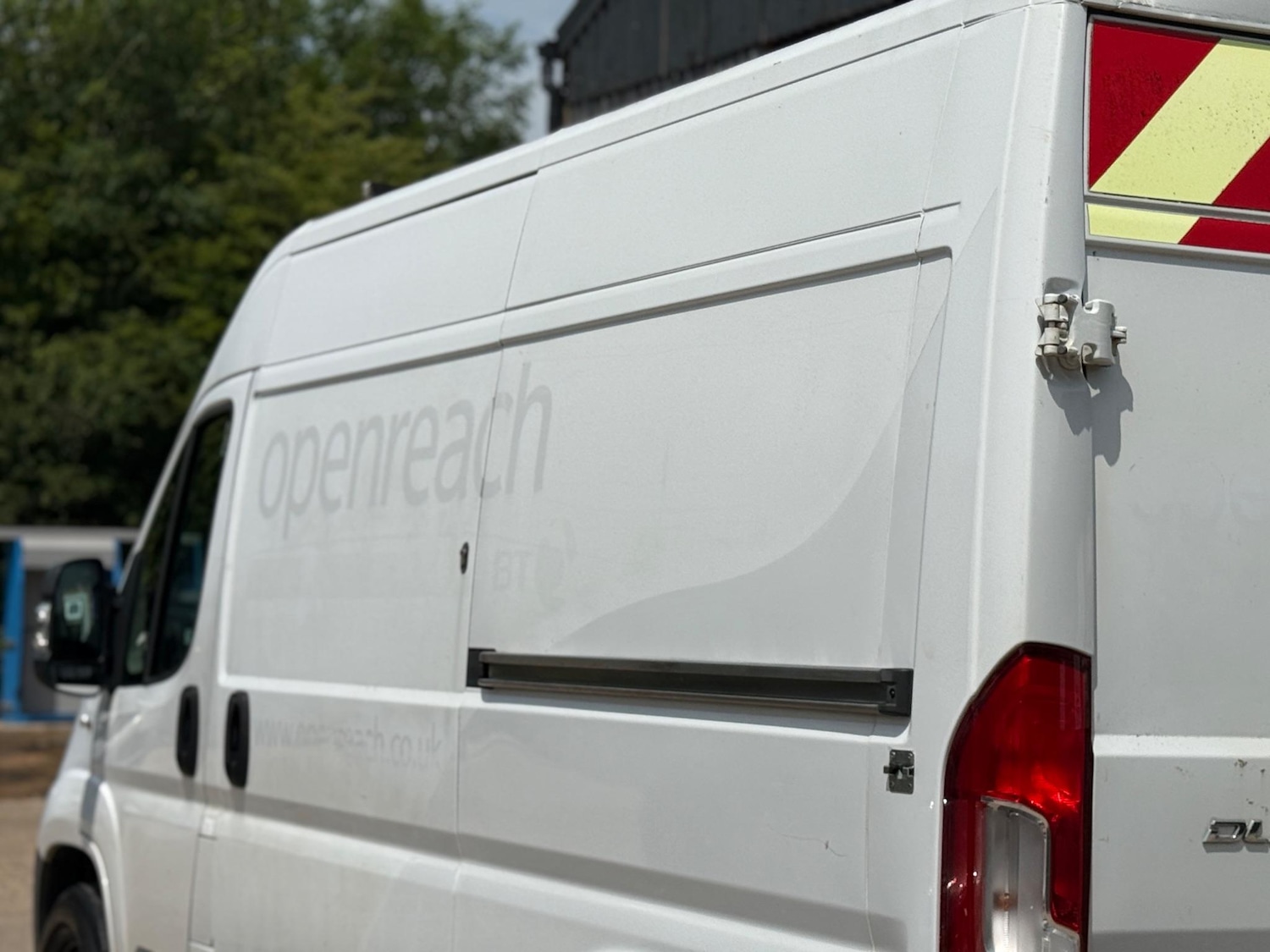 Vehicle 28
