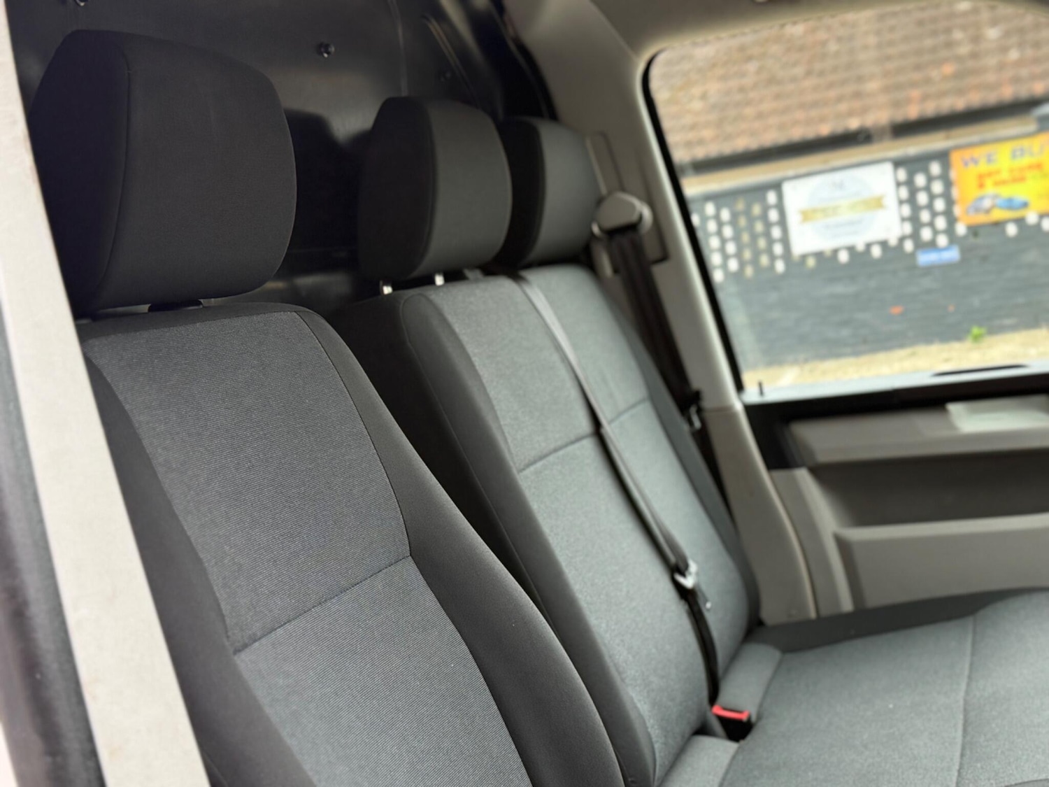 Used Volkswagen Transporter 2018 for sale - 78098376: Photo 24