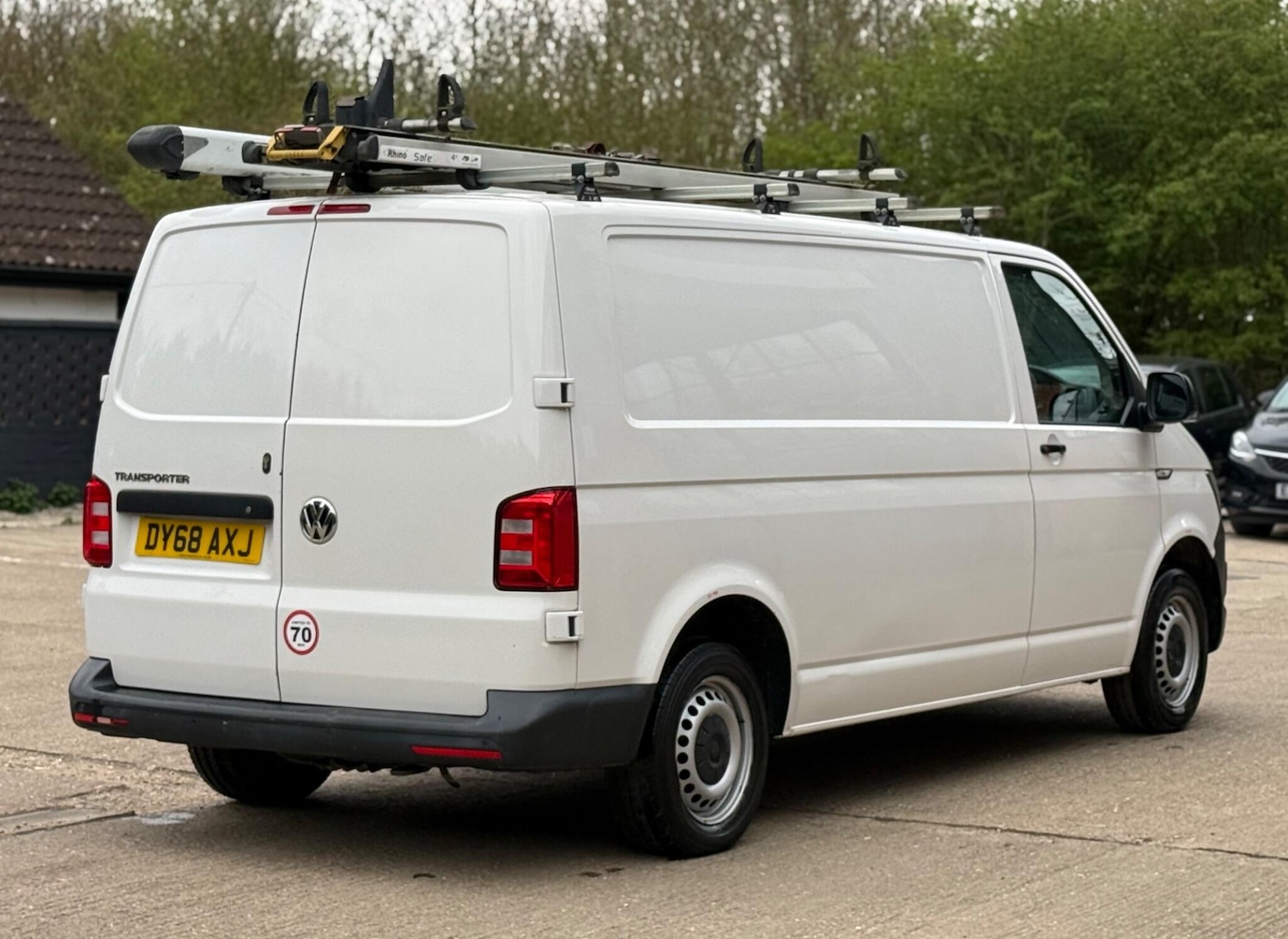 Used Volkswagen Transporter 2018 for sale - 78098376: Photo 5