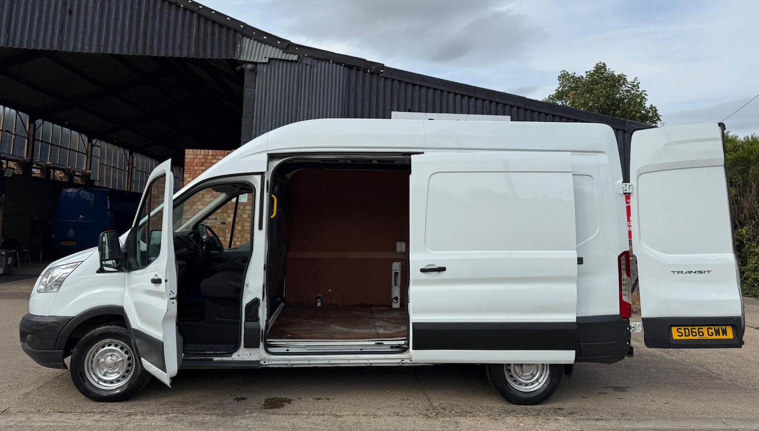 Used Ford Transit 2016 for sale - 76588762: Photo 16