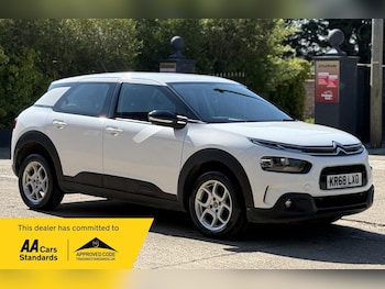 Used Citroen C4 Cactus 2018 for sale - 78353906: Photo